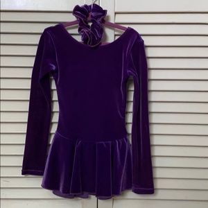 Mondor ice skating dress with matching scrunchie